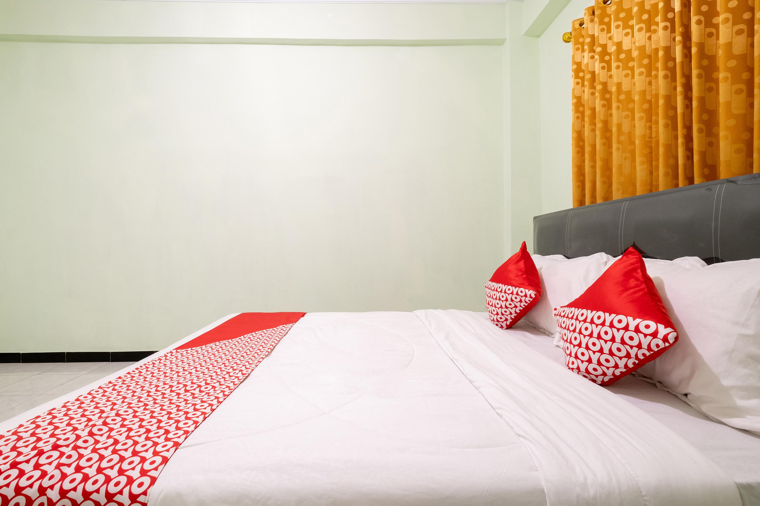 Reddoorz Syariah Near Alun Alun Wonosari Hotel Ngoại thất bức ảnh