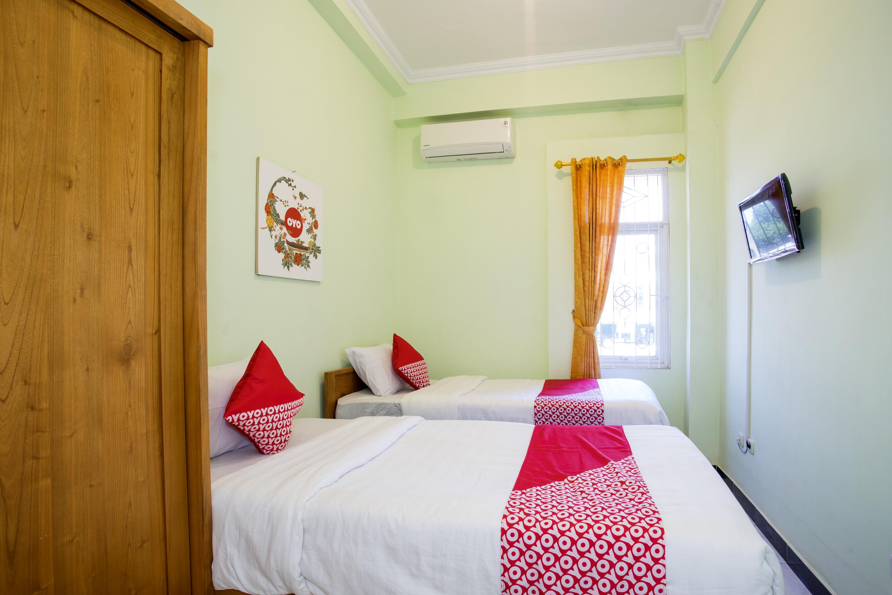 Reddoorz Syariah Near Alun Alun Wonosari Hotel Ngoại thất bức ảnh