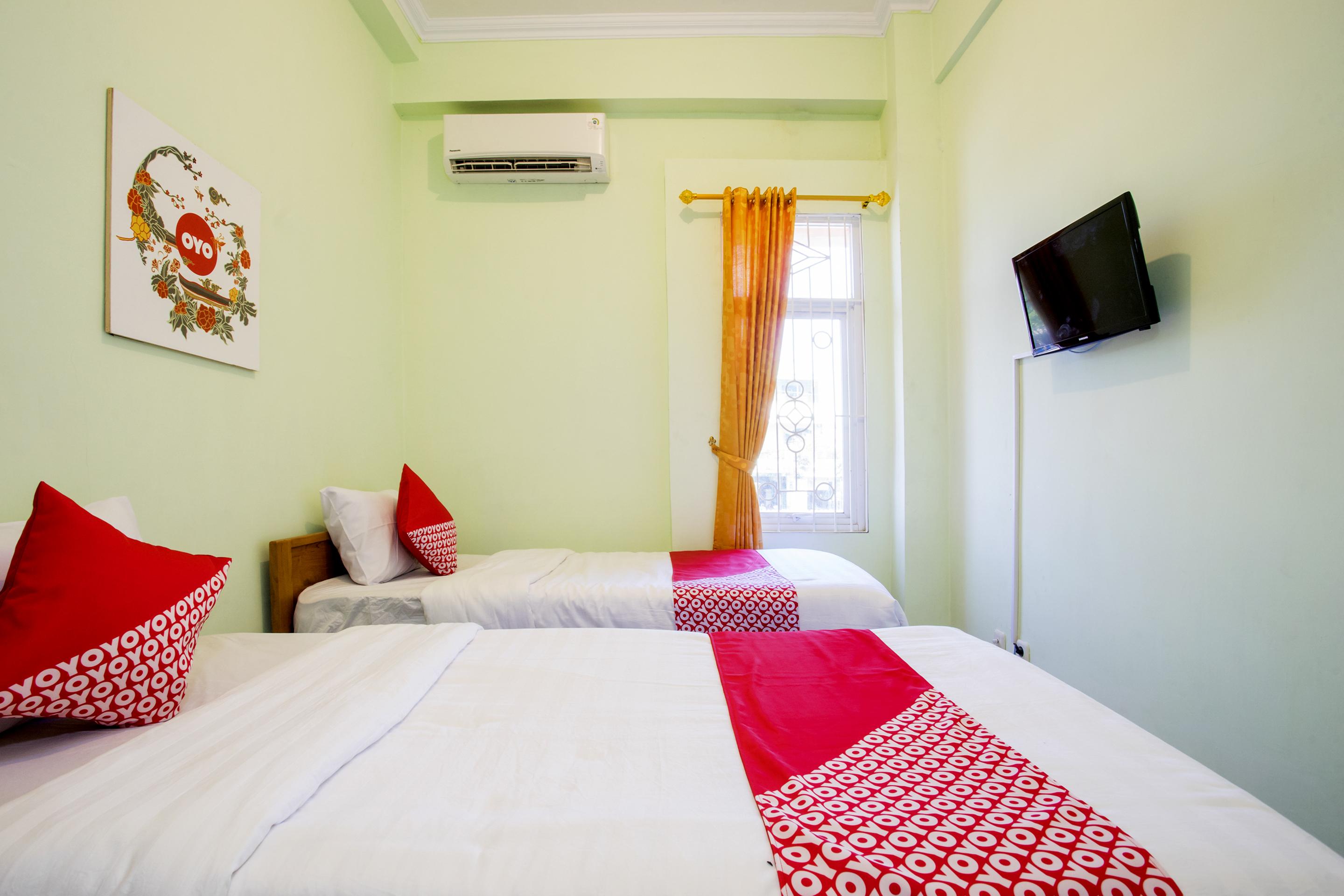 Reddoorz Syariah Near Alun Alun Wonosari Hotel Ngoại thất bức ảnh