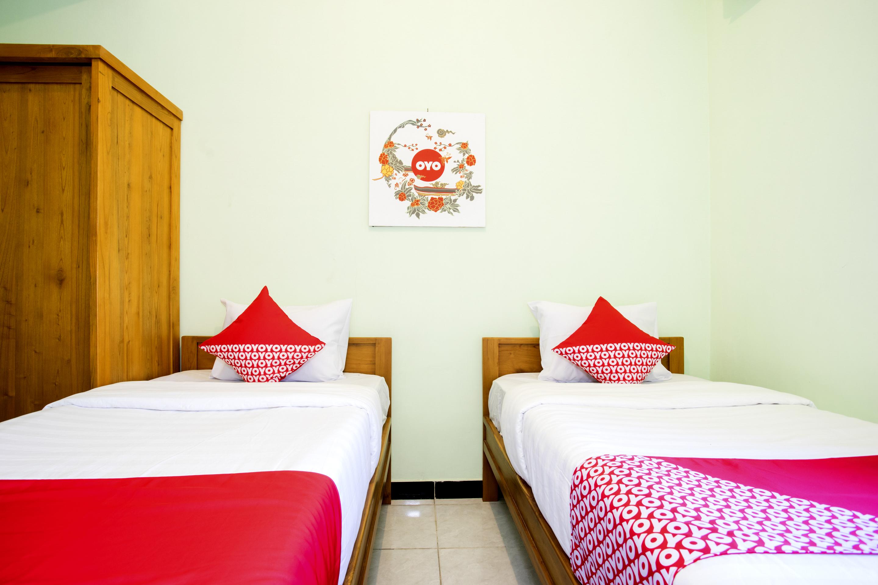 Reddoorz Syariah Near Alun Alun Wonosari Hotel Ngoại thất bức ảnh