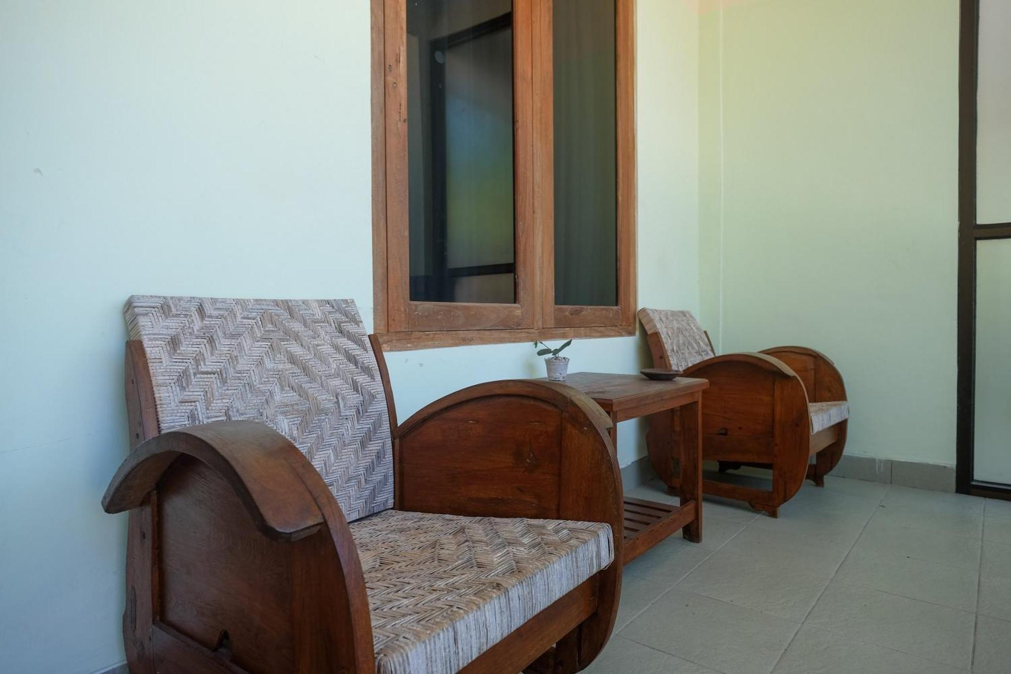 Reddoorz Syariah Near Alun Alun Wonosari Hotel Ngoại thất bức ảnh