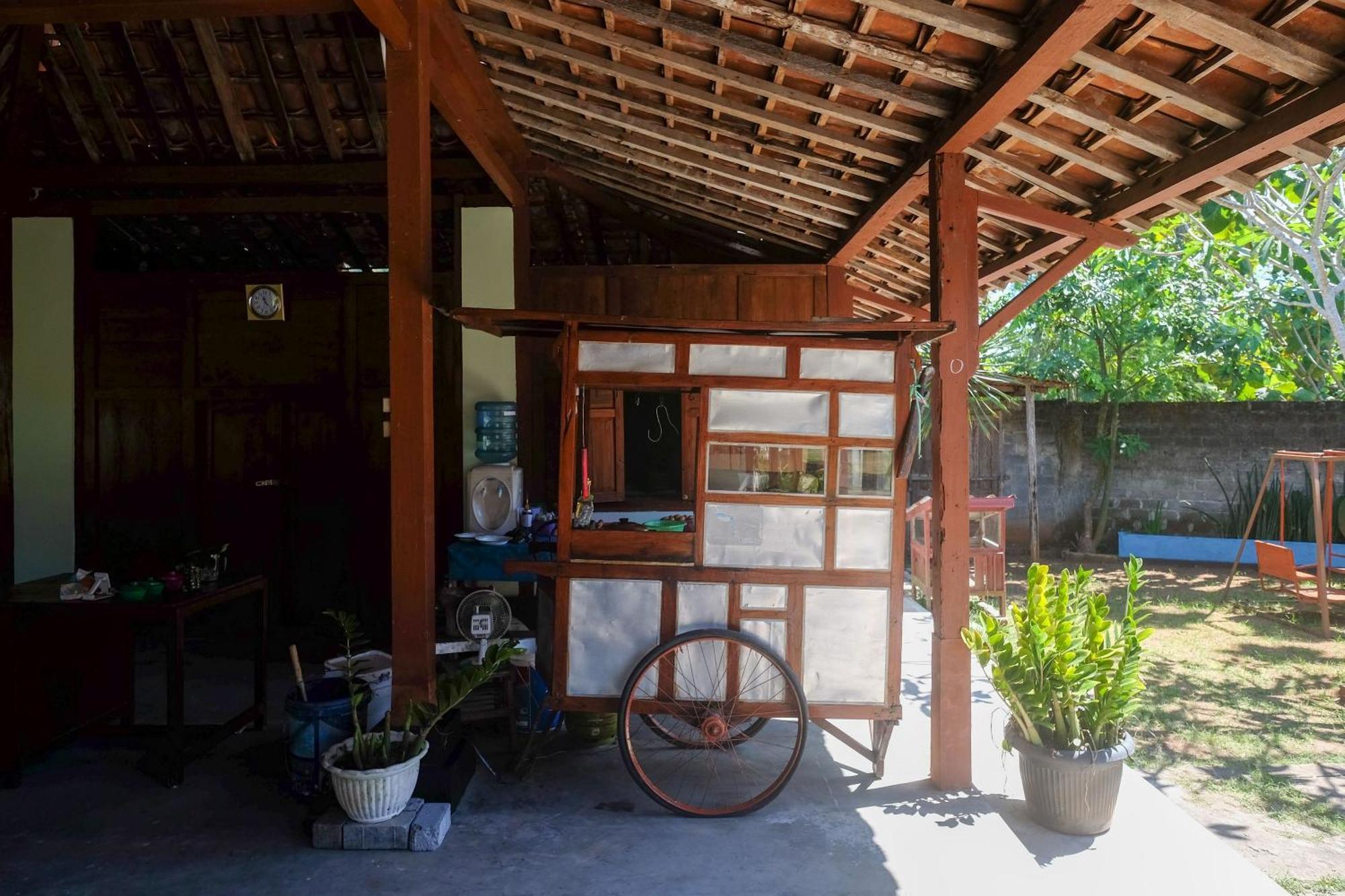 Reddoorz Syariah Near Alun Alun Wonosari Hotel Ngoại thất bức ảnh